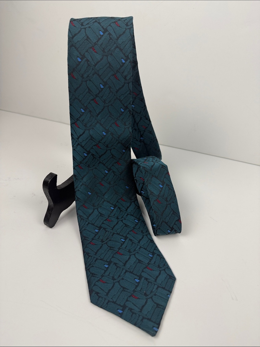 Oscar de la Renta Teal Patterned Silk Tie with Navy and Burgundy Accents